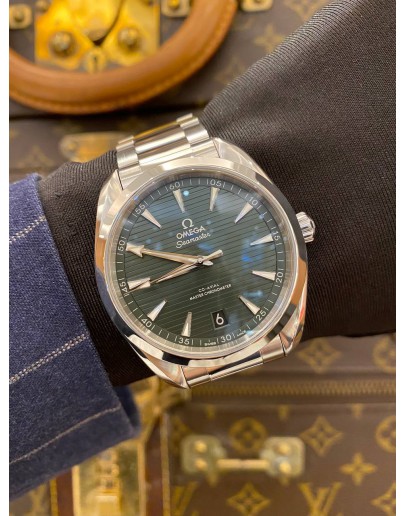 (UNUSED) 2021 OMEGA SEAMASTER AQUA TERRA 150M CO-AXIAL MASTER CHRONOMETER REF 220.10.41.21.10.001 AVOCADO GREEN DIAL 41MM AUTOMATIC WATCH -FULL SET-