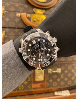 (LIKE NEW) 2024 OMEGA SEAMASTER DIVER 300M CHRONOGRAPH REF 210.30.44.51.01.001 BLACK DIAL 44MM AUTOMATIC WATCH -FULL SET-