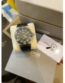 (LIKE NEW) 2020 ORIS AQUIS DATE GREEN REF 01.733.7653.4137 GREY DIAL 43MM AUTOMATIC WATCH