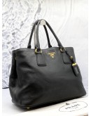 PRADA TOTE TOP HANDLE AND SHOULDER BAG IN BLACK VITELLO DAINO LEATHER