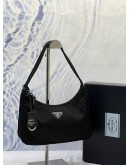 (LIKE NEW) PRADA RE-EDITION SHOULDER BAG IN BLACK TESSUTO WITH SAFFIANO LEATHER -FULL SET-