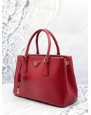 PRADA BN1801 MEDIUM GALLERIA TOP HANDLE BAG IN RED SAFFIANO LUX LEATHER