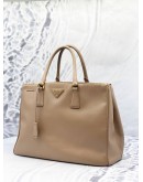 PRADA MEDIUM GALLERIA IN BEIGE SAFFIANO LEATHER