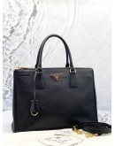 PRADA MEDIUM GALLERIA IN BLACK SAFFIANO LEATHER