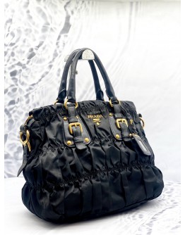 PRADA GAUFRE TOTE SHOULDER BAG IN BLACK NYLON WITH CALFSKIN LEATHER