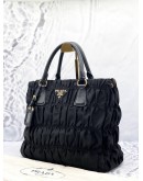 PRADA GAUFRE TOTE SHOULDER BAG IN BLACK NYLON WITH CALFSKIN LEATHER