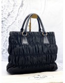 PRADA GAUFRE TOTE SHOULDER BAG IN BLACK NYLON WITH CALFSKIN LEATHER