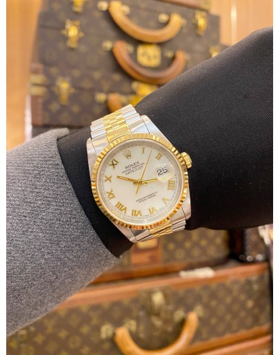 ROLEX DATEJUST 36 HALF 18K 750 YELLOW GOLD JUBILEE REF 16233 WHITE ROMAN NUMERALS DIAL 36MM AUTOMATIC WATCH -FULL SET-
