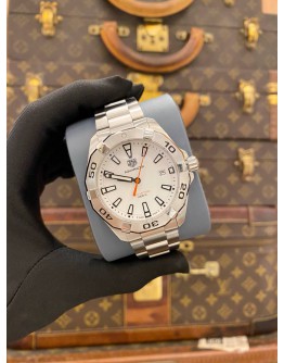 (LIKE NEW) 2020 TAG HEUER AQUARACER 300M REF WBD1111 WHITE DIAL 41MM QUARTZ WATCH -FULL SET-