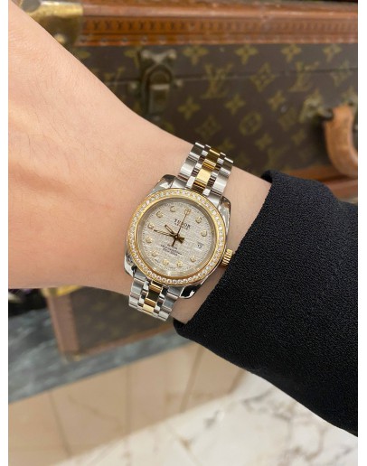 (LIKE NEW) 2011 TUDOR CLASSIC DATE REF 22023 HALF 18K 750 YELLOW GOLD DIAMOND BEZEL DIAMOND DIAL 28MM AUTOMATIC WATCH -FULL SET-