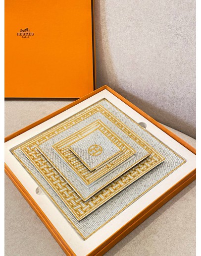 (UNUSED) HERMES MOSAIQUE AU 24 GOLD SET OF 5 SQUARE PLATE -FULL SET- 