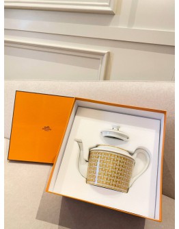 (UNUSED) HERMES MOSAIQUE AU 24 GOLD TEA CUP AND SAUCER -FULL SET- 