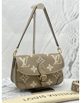 (LIKE NEW) MICROCHIP LOUIS VUITTON DIANE TOURTELLE BEIGE/CREAM MONOGRAM EMPREINTE LEATHER TRIM WITH REMOVABLE STRAP 