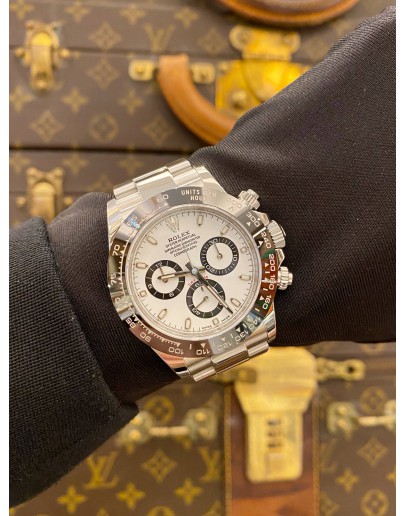 (LIKE NEW) 2023 YEAR ROLEX DAYTONA COSMOGRAPH REF 116500LN  PANDA DIAL 40MM AUTOMATIC WATCH 