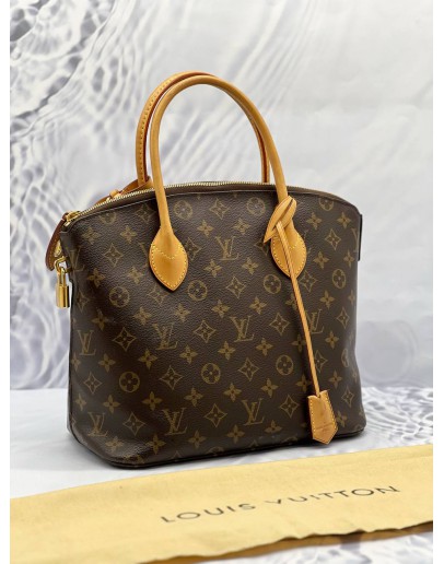 (LIKE NEW) LOUIS VUITTON LOCK IT MONOGRAM CANVAS 