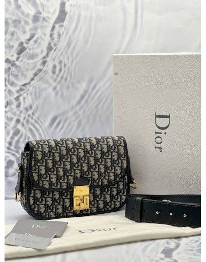 (LIKE NEW) CHRISTIAN DIOR TROTTER FLAP CROSSBODY BAG -FULL SET- 