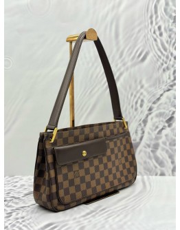 LOUIS VUITTON AUBAGNE SHOULDER BAG IN BROWN DAMIER EBENE CANVAS