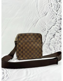 (LIKE NEW) LOUIS VUITTON OLAV PM SHOULDER AND CROSSBODY BAG IN BROWN DAMIER EBENE CANVAS