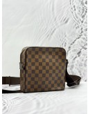 (LIKE NEW) LOUIS VUITTON OLAV PM SHOULDER AND CROSSBODY BAG IN BROWN DAMIER EBENE CANVAS