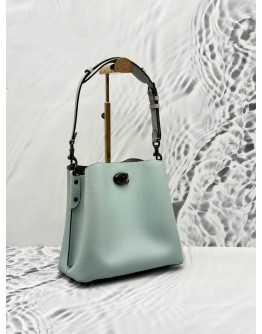 (UNUSED) COACH WILLOW BUCKET SHOULDER BAG IN LIGHT BLUE AND LIGHT GREY PEBBLED LEATHER