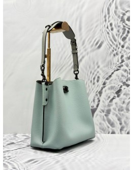 (UNUSED) COACH WILLOW BUCKET SHOULDER BAG IN LIGHT BLUE AND LIGHT GREY PEBBLED LEATHER