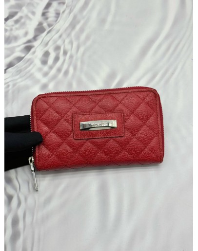 (SALE) DKNY ZIP AROUND WALLET IN RED GRAINED CALFSKIN LEATHER
