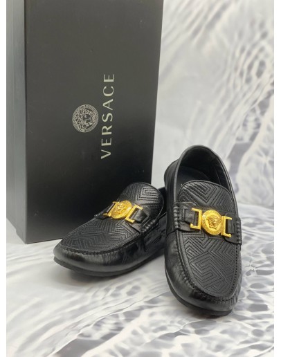 (LIKE NEW) VERSACE MEDUSA BAROCCO LOAFERS SIZE 40 - FULL SET-