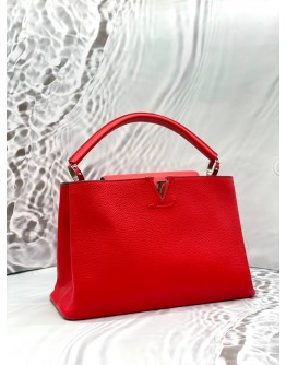 (LIKE NEW) LOUIS VUITTON CAPUCINES MM IN RED TAURILLON LEATHER 