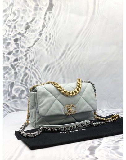(LIKE NEW) 2023 CHANEL 19 LIGHT BLUE FLAP BAG MICROCHIP