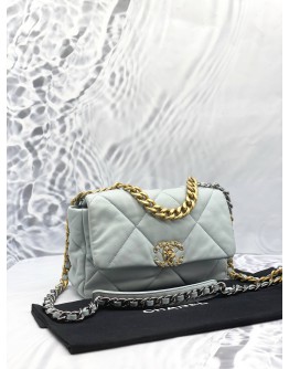 (LIKE NEW) 2023 CHANEL 19 LIGHT BLUE FLAP BAG MICROCHIP