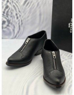 (LIKE NEW) COACH BANDIT ZIP SHOE PEBBLE SIZE 7 