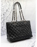 (LIKE NEW) 2010 CHANEL GST GRAND SHOPPING TOTE BAG IN BLACK CAVIAR LEATHER