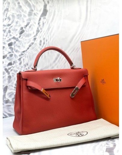 (LIKE NEW) 2015 HERMES KELLY 28 TOP HANDLE BAG WITH STRAP IN ROUGE CASAQUE TOGO LEATHER -FULL SET-