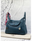 (LIKE NEW) 2015 HERMES LINDY 30 SHOULDER BAG IN BLEU SAPHIR TAURILLON CLEMENCE LEATHER -FULL SET-