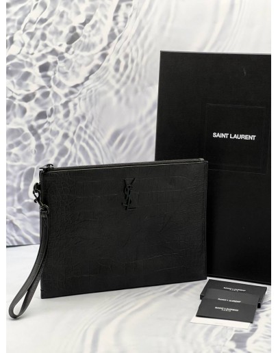 (LIKE NEW) YSL SAINT LAURENT CASSANDRE ZIPPED TABLET HOLDER 