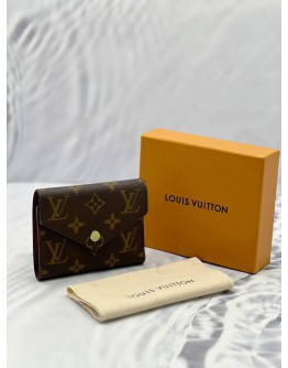 (LIKE NEW) LOUIS VUITTON VICTORINE WALLLET IN MONOGRAM CANVAS -FULL SET-