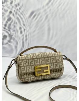 (LIKE NEW) FENDI BAGUETTE CHENILLE VITELLO SETA FF MINI CHAIN BAG 