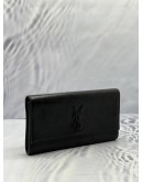 YVES SAINT LAURENT BLACK BELLE DE JOUR PATENT LEATHER FLAP CLUTCH 