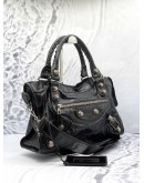 BALENCIAGA CITY MEDIUM TOP HANDLE BAG WITH STRAP IN BLACK AGED CALFSKIN LEATHER