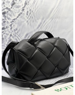BOTTEGA VENETA NAPPA INTRECCIO PADDED TOP HANDLE SHOULDER BAG IN BLACK 