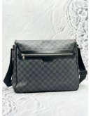LOUIS VUITTON DANIEL MM MESSENGER BAG IN BLACK DAMIER GRAPHITE CANVAS 