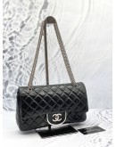 (LIKE NEW) CHANEL MEDIUM DOUBLE FLAP BAG IN BLACK LAMBSKIN LEATHER 