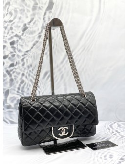 (LIKE NEW) CHANEL MEDIUM DOUBLE FLAP BAG IN BLACK LAMBSKIN LEATHER 