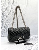(LIKE NEW) CHANEL MEDIUM DOUBLE FLAP BAG IN BLACK LAMBSKIN LEATHER 