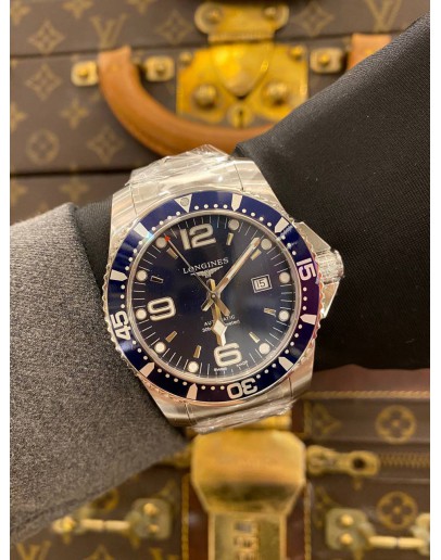 (BRAND NEW) 2022 LONGINES HYDROCONQUEST REF L3.841.4.96.6 BLUE DIAL 44MM AUTOMATIC WATCH -FULL SET-
