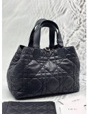 CHRISTIAN DIOR TOUJOURS BAG IN BLACK MACROCANNAGE CALFSKIN LEATHER
