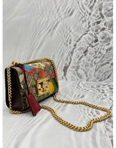 GUCCI TIAN PADLOCK SHOULDER BAG IN MULTICOLOR GG SUPREME CANVAS