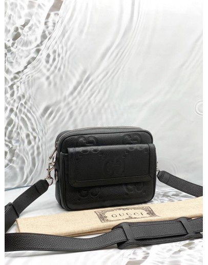 GUCCI MESSENGER BAG IN BLACK GG JUMBO EMBOSSED LEATHER