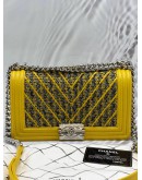 CHANEL BOY MEDIUM CHEVRON SHOULDER BAG IN YELLOW TWEED WITH LEATHER