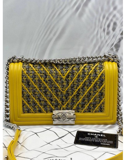 CHANEL BOY MEDIUM CHEVRON SHOULDER BAG IN YELLOW TWEED WITH LEATHER